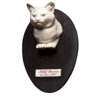 Nymphenburg Porcelain Cat Hunting Trophy