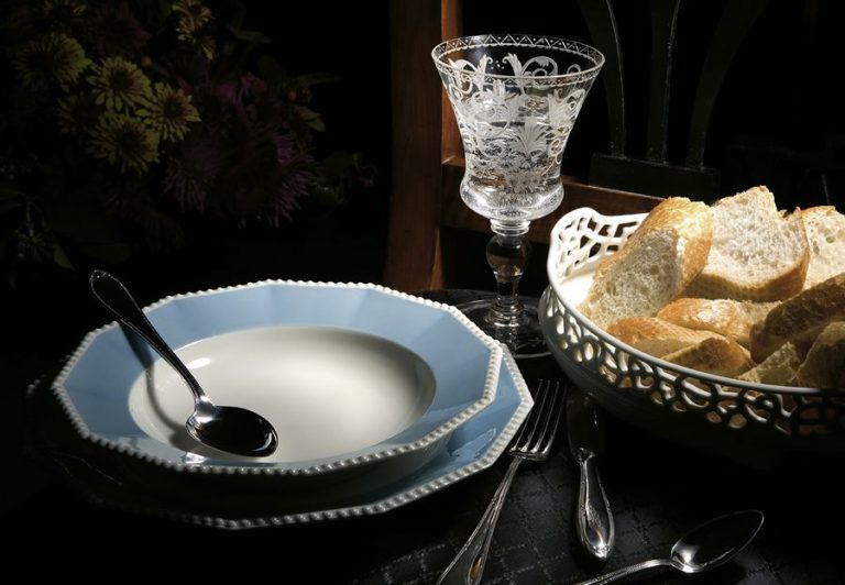 Nymphenburg Symphony Blue Pearl Dinnerware-6602