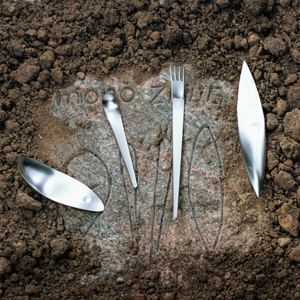 Mono Tools Four-Piece Place Setting Stainless Steel Mono Tools Four-Piece Place Setting Stainless Steel
