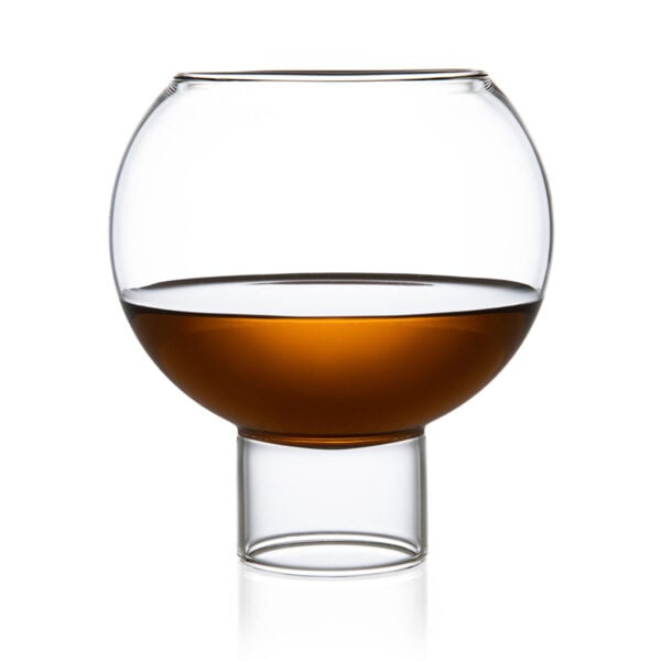 FFERRONE-TulipCollection-TLLM02-HR-02-styled-single-1200x1200-100KB Fferrone Tulip Low Medium Glass | Kneen & Co