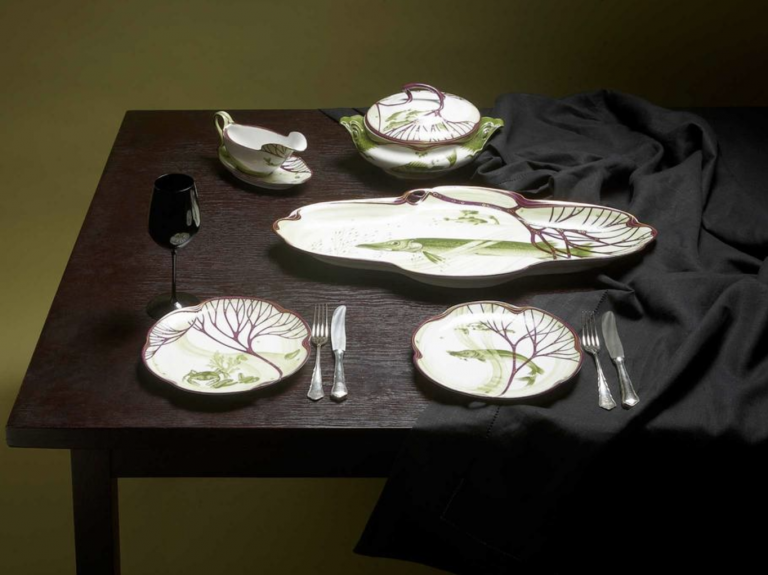 Nymphenburg Belle Epoque Fine Porcelain Dinnerware in luxury home