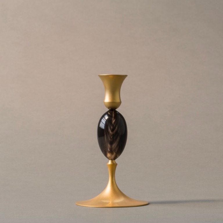 E.R. Butler Satin Gold Candlestick with Buffalo Horn E.R. Butler Satin Gold Candlestick with Buffalo Horn