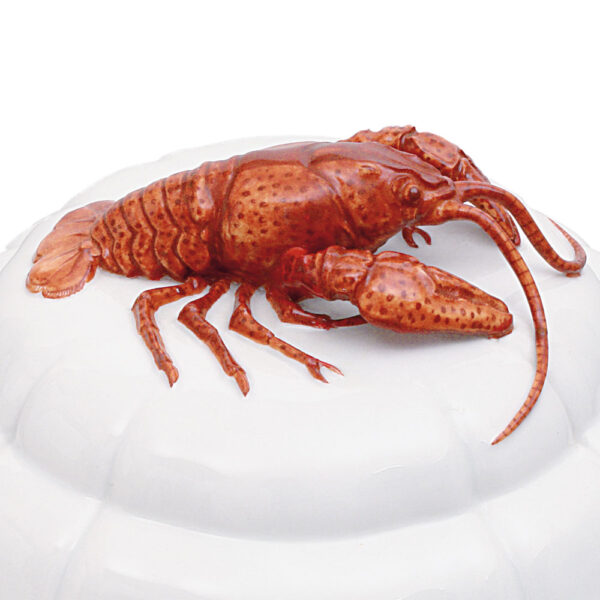 Nymphenburg Mare Nostrum Tureen with Crawfish Detail View