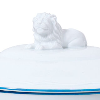 Nymphenburg Bavaria Dish With Lion Handle Close Up Nymphenburg Bavaria Dish With Lion Handle Close Up