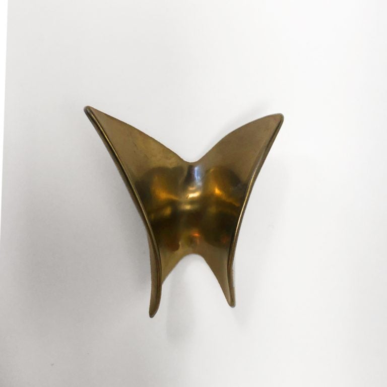 ButterflyPumicedGoldMedium Ted Muehling Butterfly Pull Pumied Gold Medium