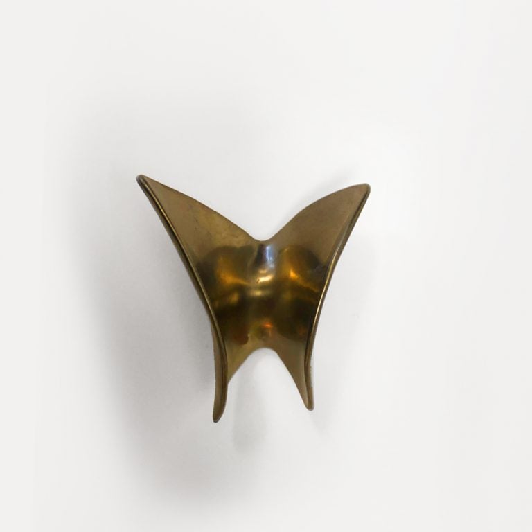 ButterflyPumicedGoldSmail Ted Muehling Butterfly Pull Pumiced Gold Small