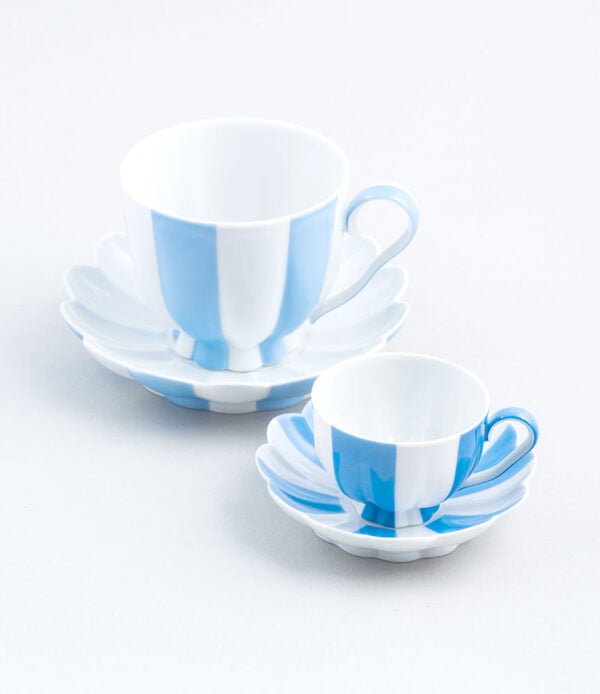 Augarten-Melon_3-Light-Blue-and-White-Coffee-Tea-Set