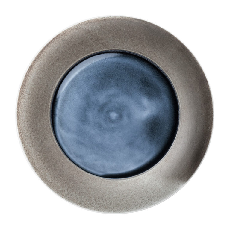 Hering Berlin Silent Iron Presentation Plate Hering Berlin Silent Iron Presentation Plate