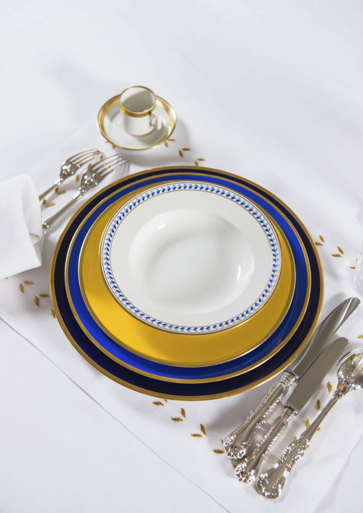 Augarten Old Viennese Blue Dinnerware Mood 3 Augarten Old Viennese Blue Dinnerware Mood 3