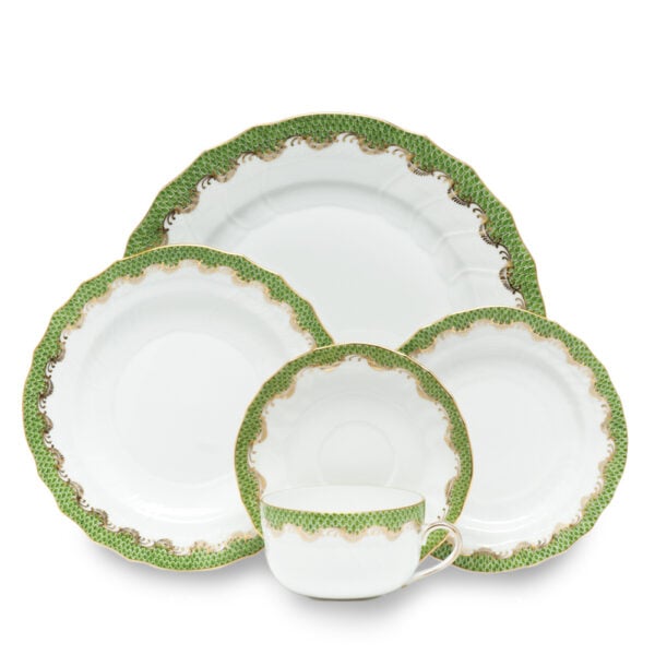 Herend Fish Scale Evergreen Dinnerware Herend Fish Scale Evergreen Dinnerware