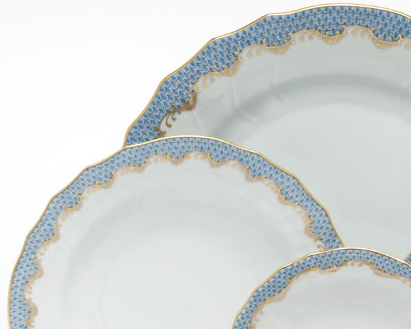 Herend Fish Scale Light Blue Dinnerware Herend Fish Scale Light Blue Dinnerware