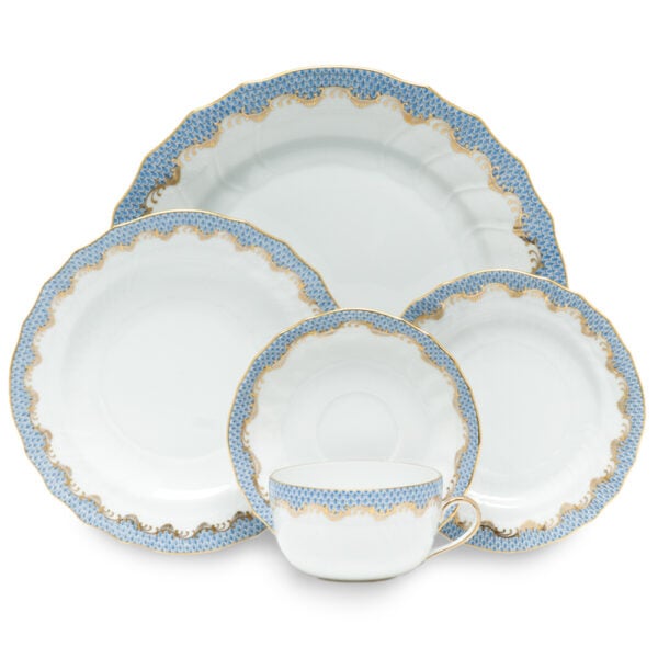 Herend Fish Scale Light Blue Dinnerware Herend Fish Scale Light Blue Dinnerware