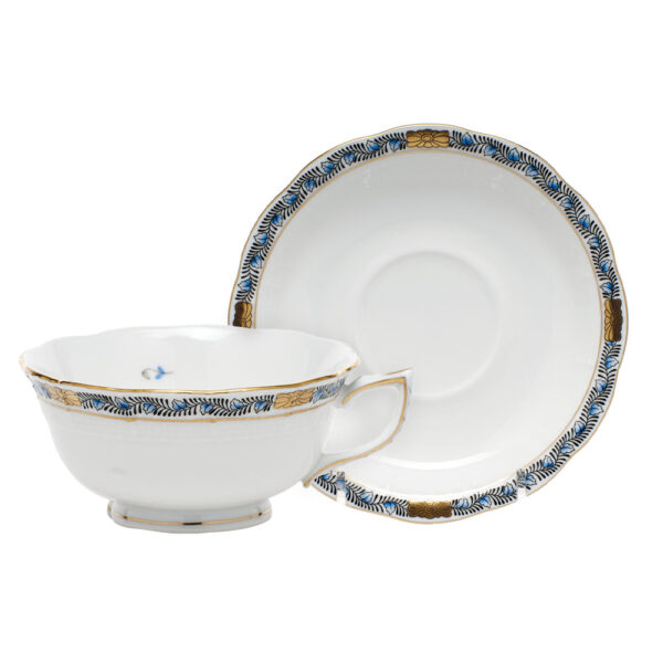 Herend Chinese Bouquet Garland Black Sapphire Tea Cup and Saucer Herend Chinese Bouquet Garland Black Sapphire Tea Cup and Saucer