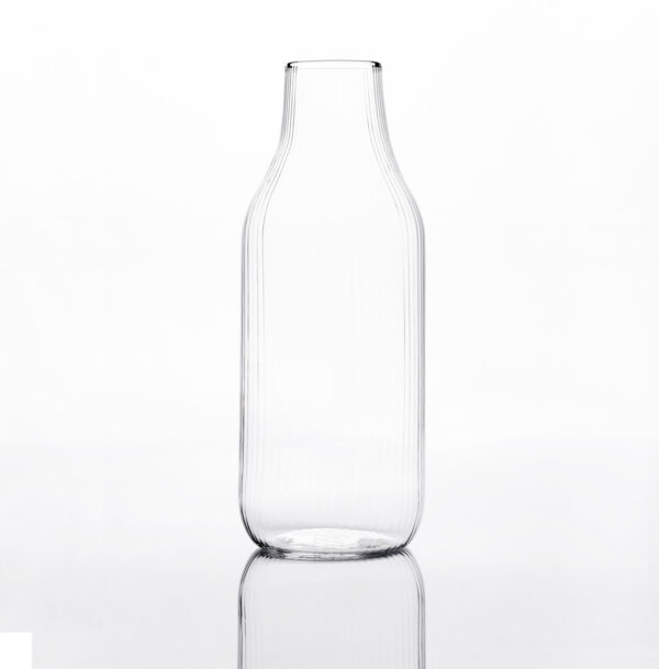 R+D.Lab Helg Caraffe Clear | Kneen & Co