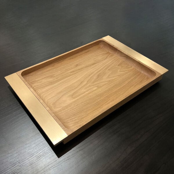 MV-Rect-Trays-with-Brushed-Bronze-Handles_Mood_A Michaël Verheyden Rectangular Tray in Oak with Brushed Bronze Handles