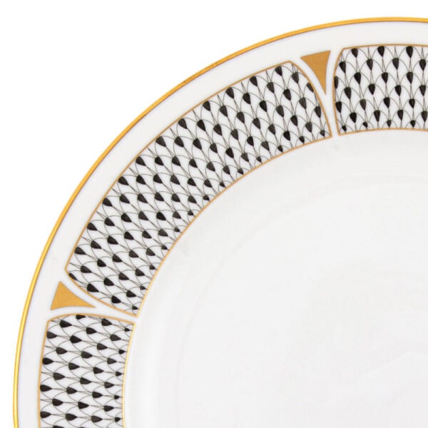 Art Deco Black Dinnerware by Herend | Kneen & Co Art Deco Black Dinnerware by Herend | Kneen & Co