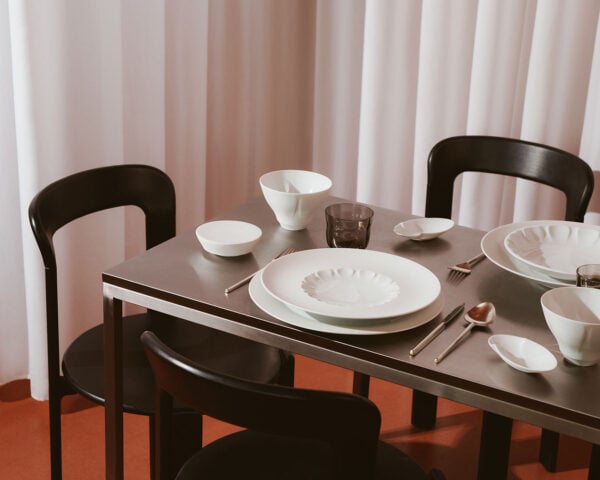 Hering Berlin Evolution Dinnerware | Kneen & Co