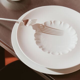 Hering Berlin Evolution Dinnerware | Kneen & Co Hering Berlin Evolution Dinnerware | Kneen & Co