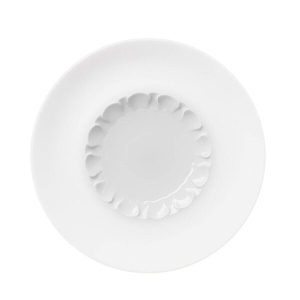 Hering Berlin Evolution Rimmed Plate | Kneen & Co Hering Berlin Evolution Rimmed Plate | Kneen & Co