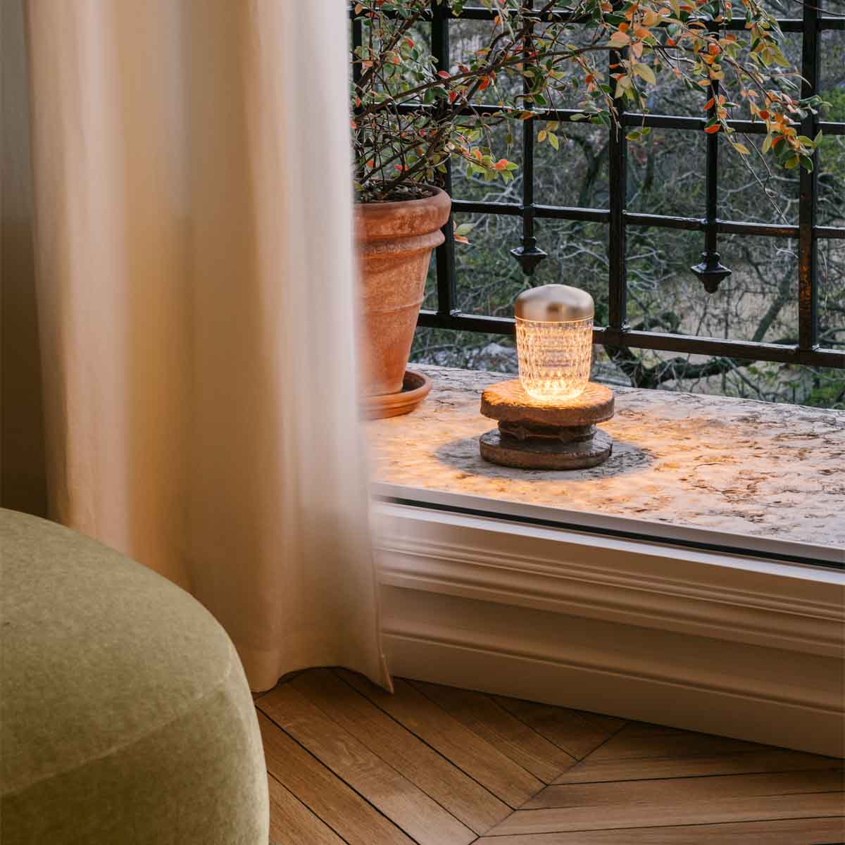 Saint-Louis Folia Mini Portable Lamp with Silver Finish - Kneen & Co