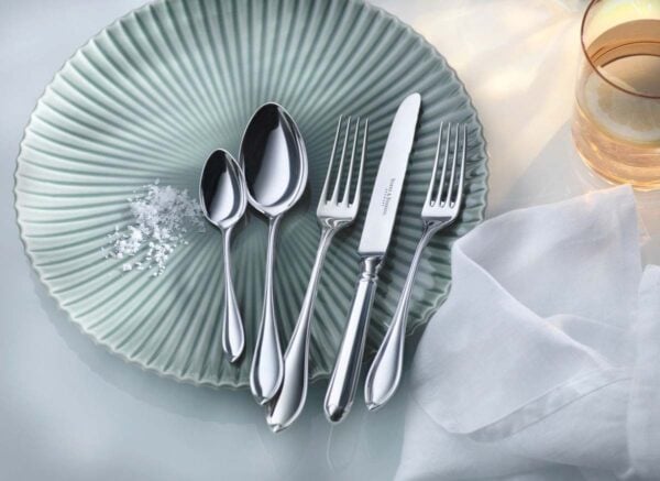 R&B-Navette-5-piece-place-setting-1200W-100KB Robbe & Berking Navette Silver Lifestyle Image of 5 Piece Place Setting.