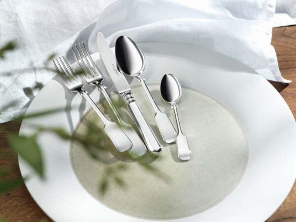 R&B-Silver-Alt-Spaten-5-piece-place-setting-1200w-100KB Robbe & Berking Silver Flatware lifestyle photo featuring the Alt-Spaten pattern.