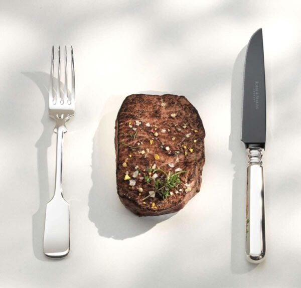 R&B-Alt-Spaten_Frozen-Black-1200w-100KB Robbe & Berking Alt-Frozen Frozen Barbecue Set including Menu Fork and Frozen Black Steak Knife.