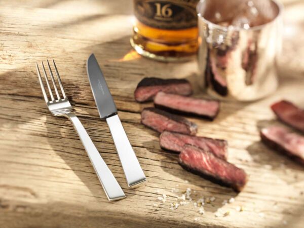 R&B-Riva_Frozen-Black_Meat-1200w-100KB Robbe & Berking Riva Silver Frozen Barbecue Set including Menu Fork and Frozen Black Steak Knife.