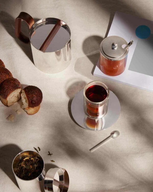 PUIFORCAT-MOOD-Collection-Phi-4-1200w-100KB Puiforcat Phi Collection Lifestyle Photo | Kneen & Co
