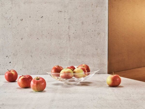 LobmeyrBowl-MOOD-1468312-1200w-100KB Lobmeyr Flower Bowl BV36II Lifestyle Photos with Apples