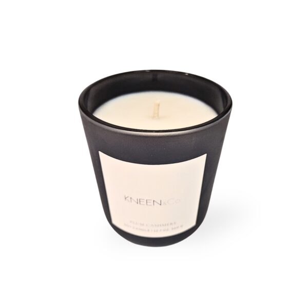 Kneen Candle Plum Cashmere