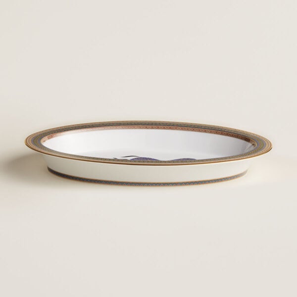HERMES-DNRWR-cheval-dOrient-009827P-worn-3-1200x1200px-100KB Hermes Cheval D'Orient Porcelain Vegetable Dish on table view | Kneen & Co