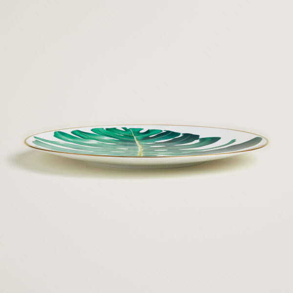 HERMES-DNRWR-Passifolia-044001P-worn-3-1200x1200px-100KB Hermes Passifolia Dinner Plate Philodendron shown on table | Kneen & Co