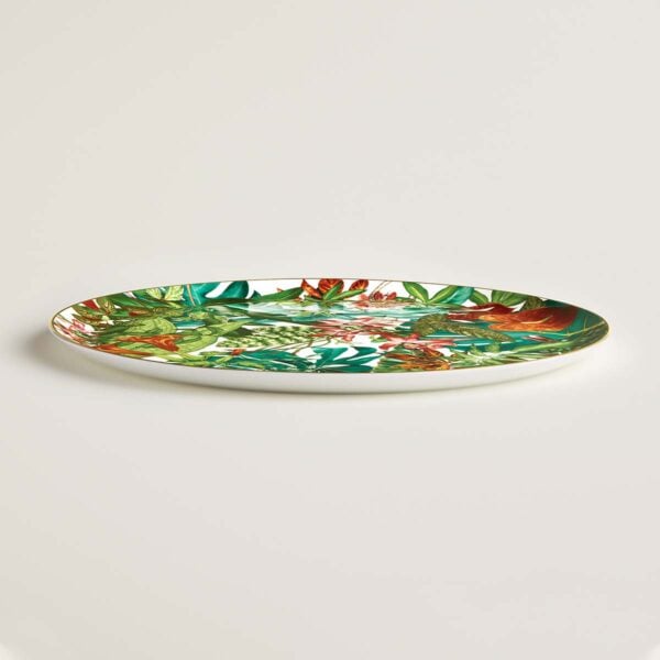 HERMES-DNRWR-Passifolia-044051P-worn-3-1200x1200px-100KB Hermes Passifolia Large Round Platter shown on table | Kneen & Co