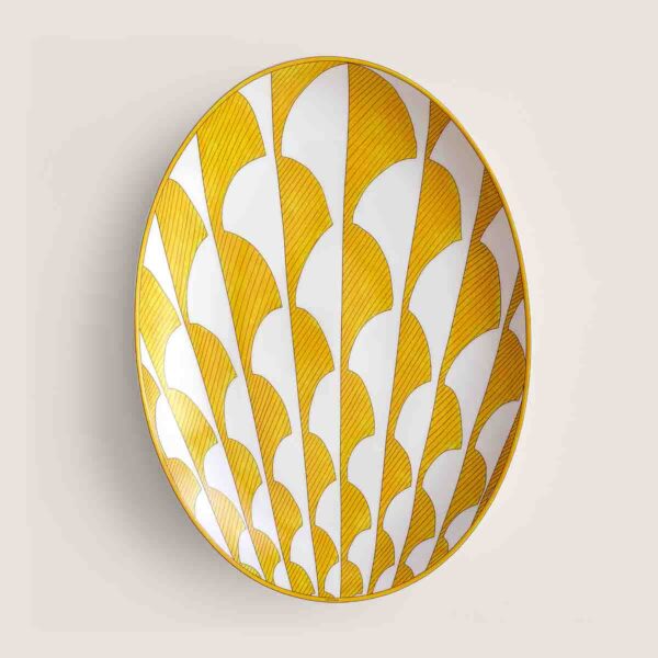 HERMES-DNRWR-Soleil-dHermes-046050P-worn-1-1200x1200px-100KB Hermès Soleil d’Hermès Oval Platter | Kneen & Co