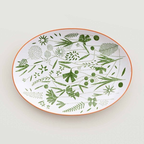 HERMES-DNRWR-walk-inGarden-043050P-worn-1-1200x1200px-100KB