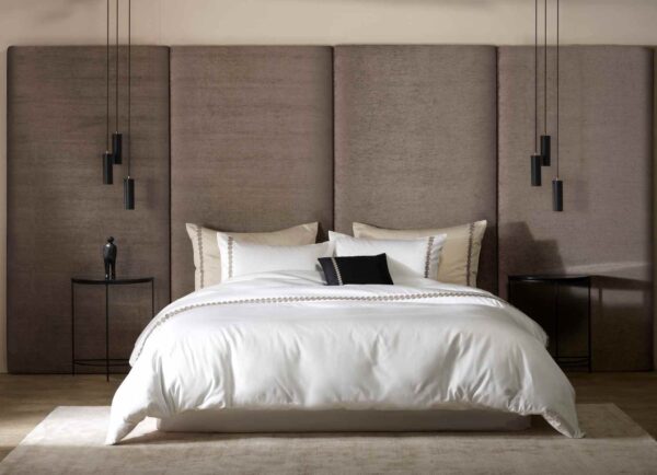 MIRABEL-PARENT-Bola-04-1200x1600px-100KB Mirabel Slabbinck Bola Bedding Collection