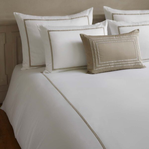 Mirabel Slabbinck Bonsomi Bedding Collection