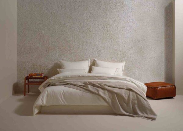 MIRABEL-PARENT-Makani-03-1200x1600px-100KB Mirabel Slabbinck Makani Bedding Collection