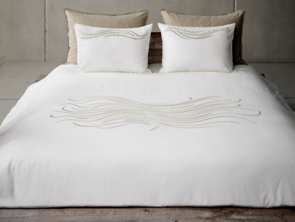 MIRABEL-PARENT-Oshenne-01-1200x1600px-100KB Mirabel Slabbinck Ochenne Bedding Collection