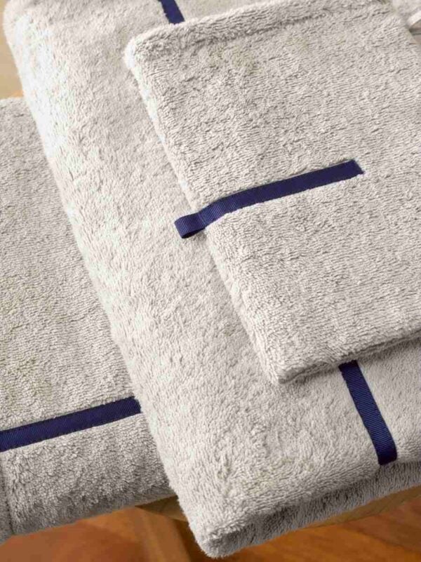 Mirabel Slabbinck Phi Bath Linens