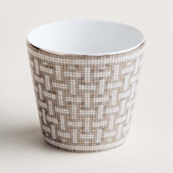 HERMES-DNRWR-Mosaique-au24Platine-035040P-worn-1-1200x1200px-100KB Hermès Mosaique Au 24 Platinum Tumbler | Kneen & Co