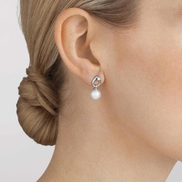 GJensen-3519817-MAGIC-EARRINGS-1513C-WG-PEARL-DIAMOND-1200w-100KB GJensen-3519817-MAGIC-EARRINGS-1513C-WG-PEARL-DIAMOND-1200w-100KB