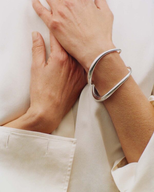 Georg Jensen Offspring Open Bangle Bracelet 433C in Sterling Silver | Kneen & Co