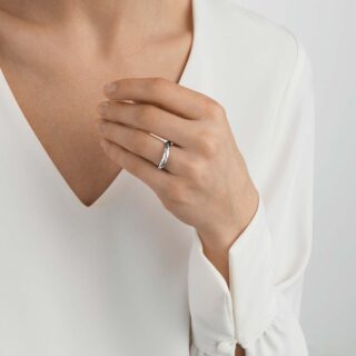 Georg Jensen Offspring Scattered Diamond Ring in sterling silver with .14ct scattered diamonds on model | Kneen & Co