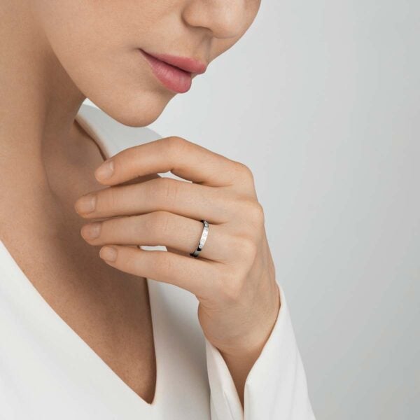GJensen-20000346-MAGIC-RING-1513B-WG-DIAMOND-0pt18CT-1200w-100KB Georg Jensen Magic Ring White Gold With Diamonds 18 CT | Kneen & Co