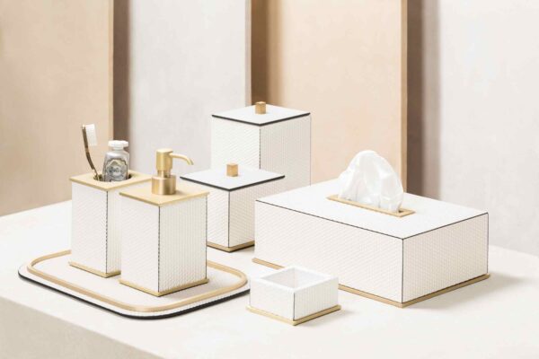 Firenze bathroom collection_LIFESTYLE01-100kb Giobagnara Firenze Leather Bathroom Collection