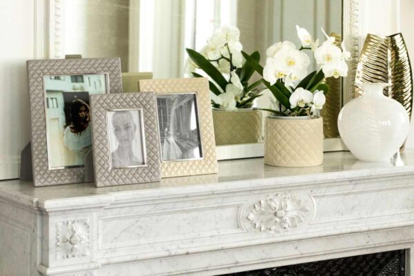 Riviere Anita Leather Picture Frame | Kneen & Co