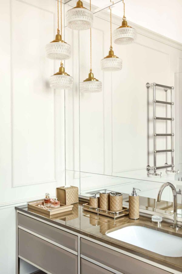 GB-RIVIERE-LIFESTYLE48.-1200w-100KB Riviere Collection | Kneen & Co