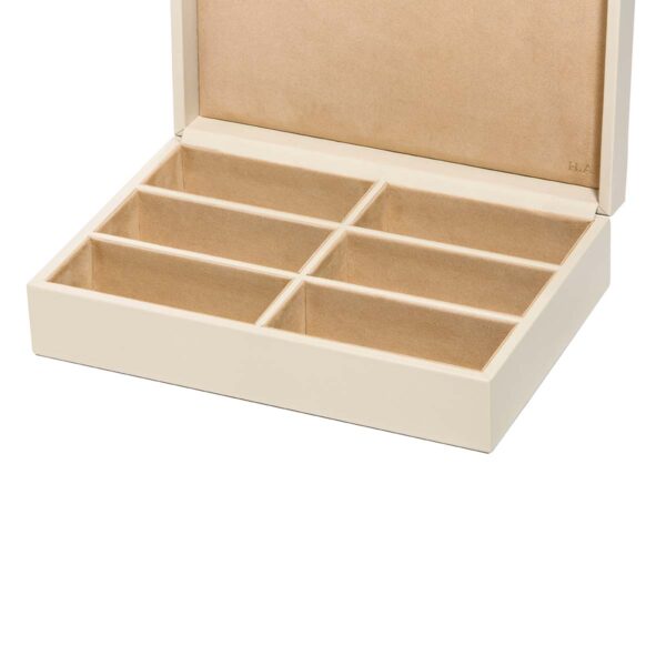 GB-Riviere-BX-BL-GL-Mila-Glasses-Box-w-Belt-Suede-Lining-OPEN-CHROME-IVORY-CUTOUT01-1200x1200-100KB Riviere Mila Leather Glasses Box | Kneen & Co